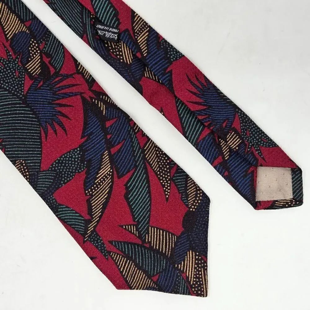 LUCIANO SOPRANI ITALY SILK TIE RED GREEN YELLOW PALM TREE TEXTURED 3.25" X 59"